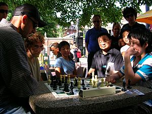 Dean Metrovich chess in Harvard Square Photo Steve Stepak 2007
