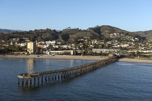 Aerial view of the pier, Ventura, California LCCN2013631292f