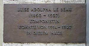 Baden-Baden-Luise Adolpha Le Beau-Gedenktafel-02-2017-gje