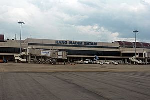 Bandar Udara Hang Nadim - panoramio (1)