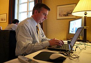 Ed Gillespie at work on the Mideast Trip Notes