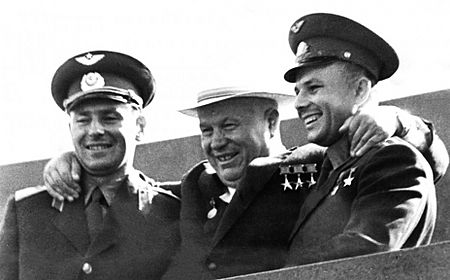 Titov, Khruschev, Gagarin 1961