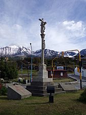 Monumento gallegos en Ushuaia 3