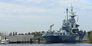USS North Carolina-27527