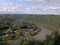 Along the Allegheny River; Bradys Bend Township is the lower area at left