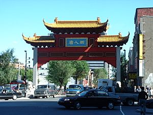 Chinatown-gate.thumb2