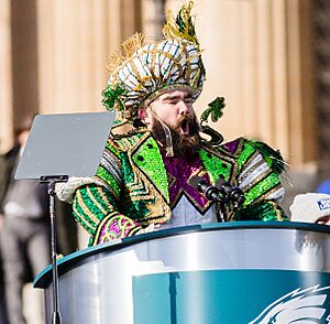 Jason Kelce Philadelphia Eagles Super Bowl LII Victory Parade (40140609012) (cropped)