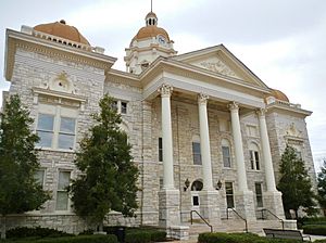 Shelby County Courthouse in Columbiana