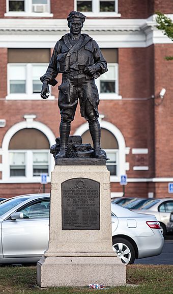 World War I Memorial, Taunton Street, East Providence 2012.jpg