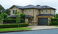 73 Springdale Road, Killara, New South Wales (2010-12-04)