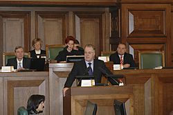 Guntis Ulmanis ārpolitikas debatēs Saeimā (5393204432)