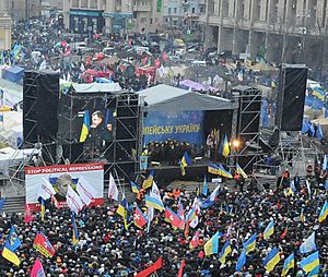 Petro Poroshenko addresses Euromaidan