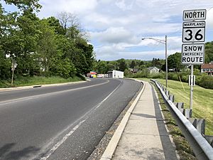 2019-05-17 15 26 47 View north along Maryland State Route 36 (New Georges Creek Road-Main Street) at Maryland State Route 936 (Church Street) in Midland, Allegany County, Maryland