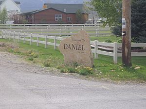 Daniel welcome sign, May 2010