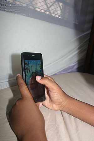 Smart phone games enthral the little ones 2 - Emmanuel Mwendwa (2)
