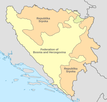 Location of the Federation of Bosnia andHerzegovina (yellow) within Bosnia and Herzegovina.Brčko District is shown in pale green.a