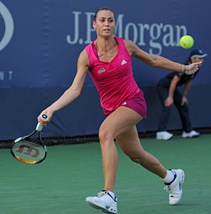 Flavia Pennetta at the 2010 US Open 04