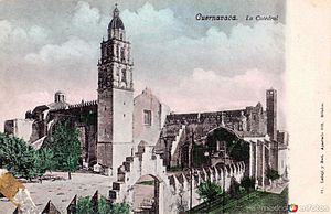 Postal of 1947 of the Cuernavaca Cathedral