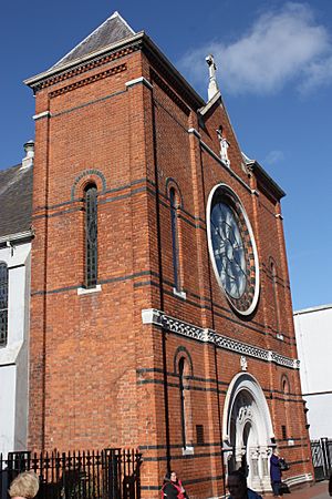 St Mary's Church, Belfast, February 2011 (01).JPG