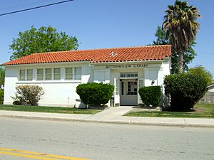Buttonwillow, California, public library, 2011