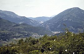 Castellane and Le Roc from above