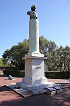 Bust of George Augustus Eliott, 1st Baron Heathfield, Gibraltar Botanic Gardens