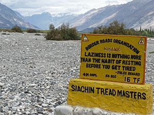 Jules Renard quotation on Himank BRO sign board in the Nubra Valley, Ladakh, Northern India