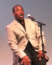 Lawrence Brownlee at Soho Apple Store (cropped)