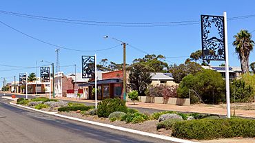Yougenup Road, Gnowangerup, 2018 (02).jpg