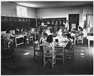 Taos County, New Mexico. Lower grade room in the Penasco school. - NARA - 521834