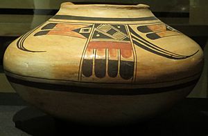 Hopi-Tewa jar made by Nampeyo (1862-1942), early 1900s, Heard Museum