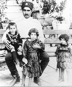 رضا خان و فرزندانش