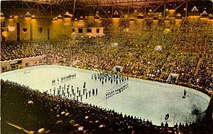 Maple Leaf Gardens Postcard 1931 (cropped) (cropped)