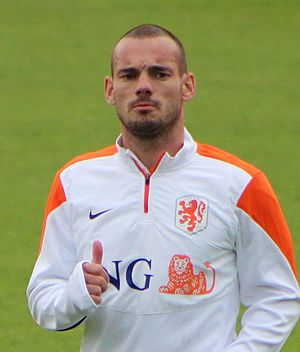 Wesley Sneijder (15487233555) (cropped)