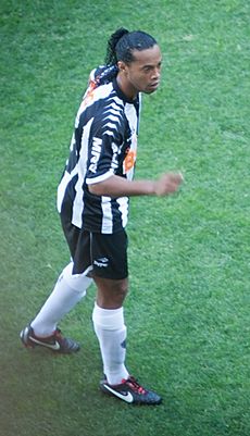 Ronaldinho 2012 02