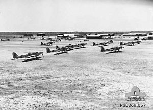 Evans Head flight line 1941.jpg