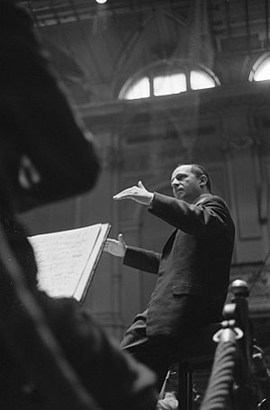 Pierre Boulez gastdirigent bij het Concertgebouworkest, Pierre Boulez, Bestanddeelnr 914-7937