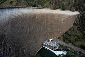 Monticello dam from the viewpoint