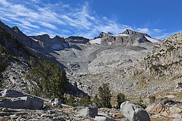Mt Lyell from Donahue shoulder.jpg