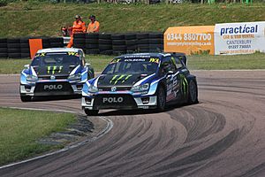 Petter Solberg leads Johan Kristoffersson at Lydden Hill RX 2017