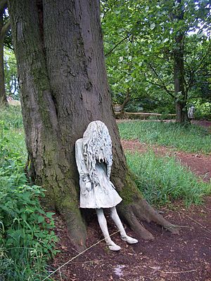 Weeping Girls by Laura Ford (2)