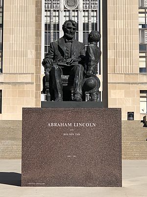 Abraham Lincoln Kansas City City Hall Statue