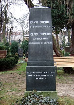 Curtius-tomb