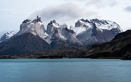 Patagonia-62 (26027075260)