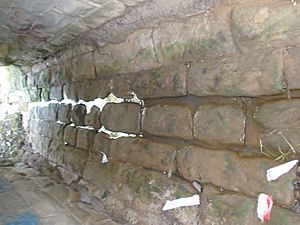 Sandstone Railway Culvert and Remains (2009).jpg