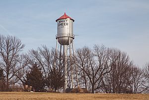 What Cheer, Iowa - City of What Cheer - Water Tower (24227028989)