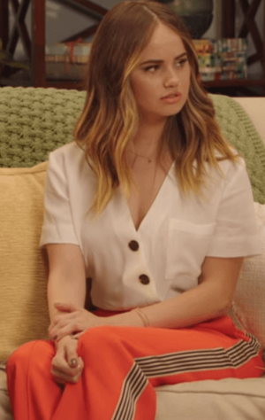 Debby Ryan 2018 (cropped).png