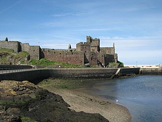 Isle of Man Peel Castle.jpg