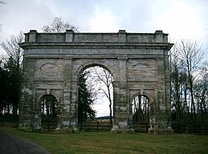 The Triumphal Arch - geograph.org.uk - 38247