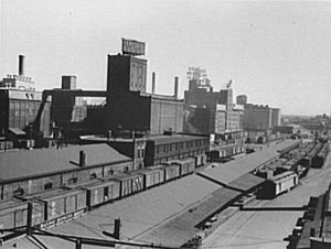Flour mills-railroad cars-Minneapolis-1939